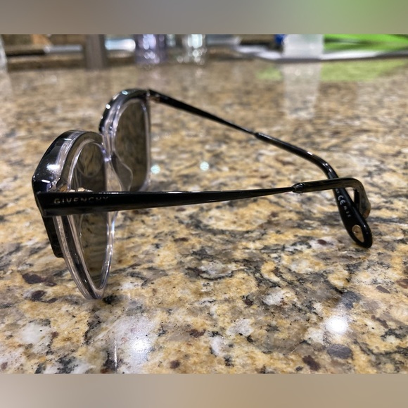 Like new givenchy sunglasses. Glasses only - Do not have case - Picture 4 of 7